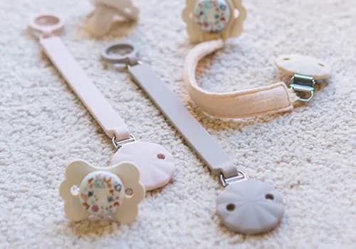 SUAVINEX Κλιπ Πιπίλας Σιλικόνης Wonder Hedge Green