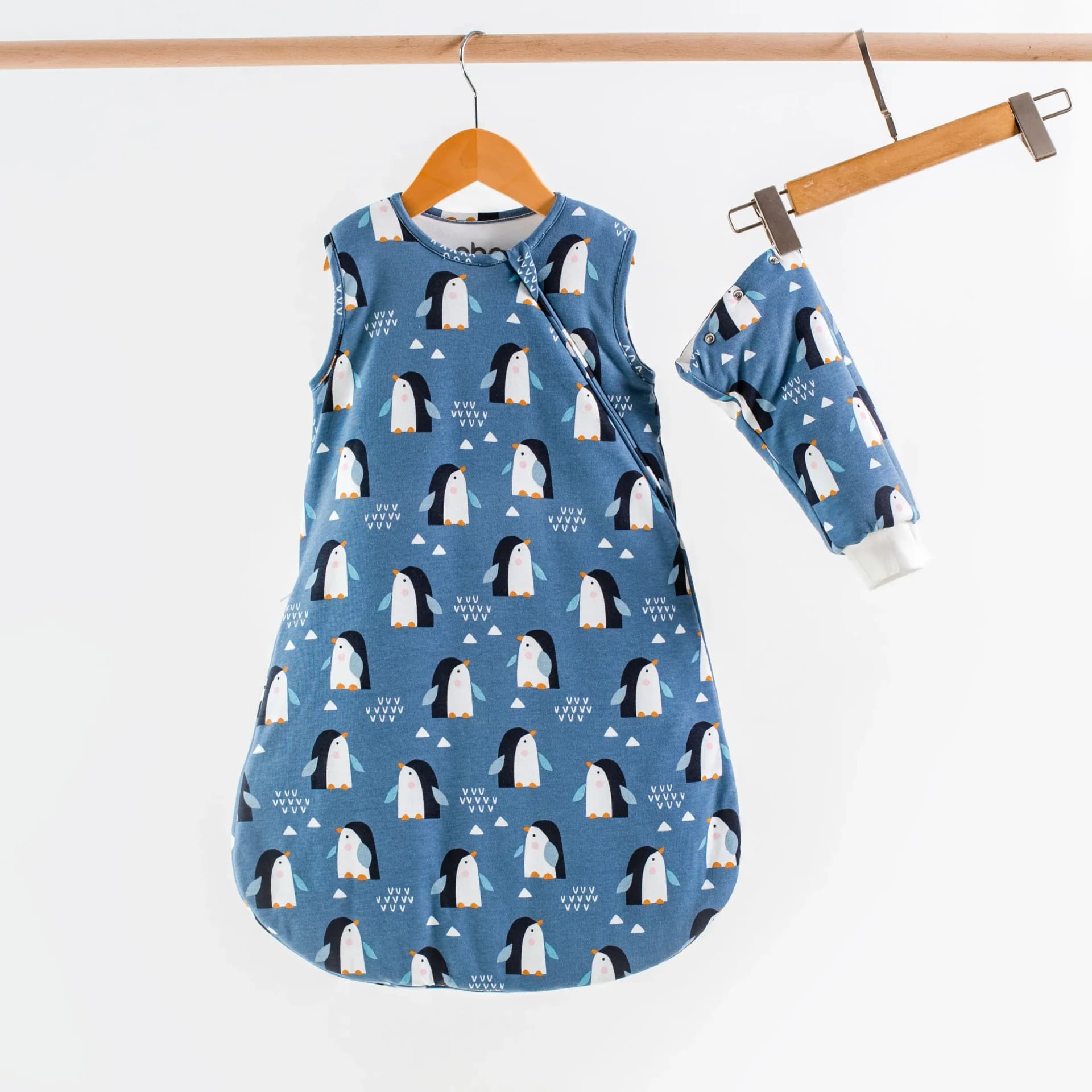 ABO Βρεφικός Υπνόσακος Με Αποσπώμενα Μανίκια Bag Me Penguins (2.5 Tog)