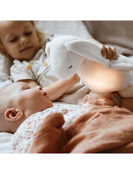 MOONIE Μουσικό Επαναφορτιζόμενο Παιχνίδι Ύπνου Με Λευκούς Ήχους Λαγουδάκι Cream Bunny