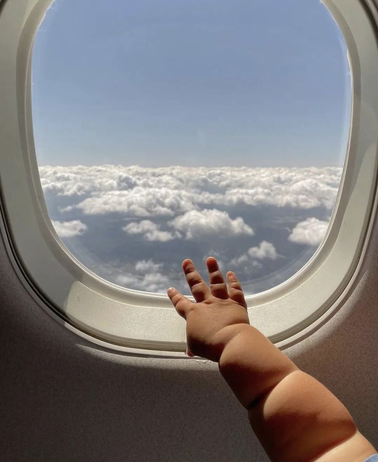 Ταξίδι Με Μωρό Στο Αεροπλάνο - Τι Επιτρέπεται Να Πάρω Μαζί Μου;